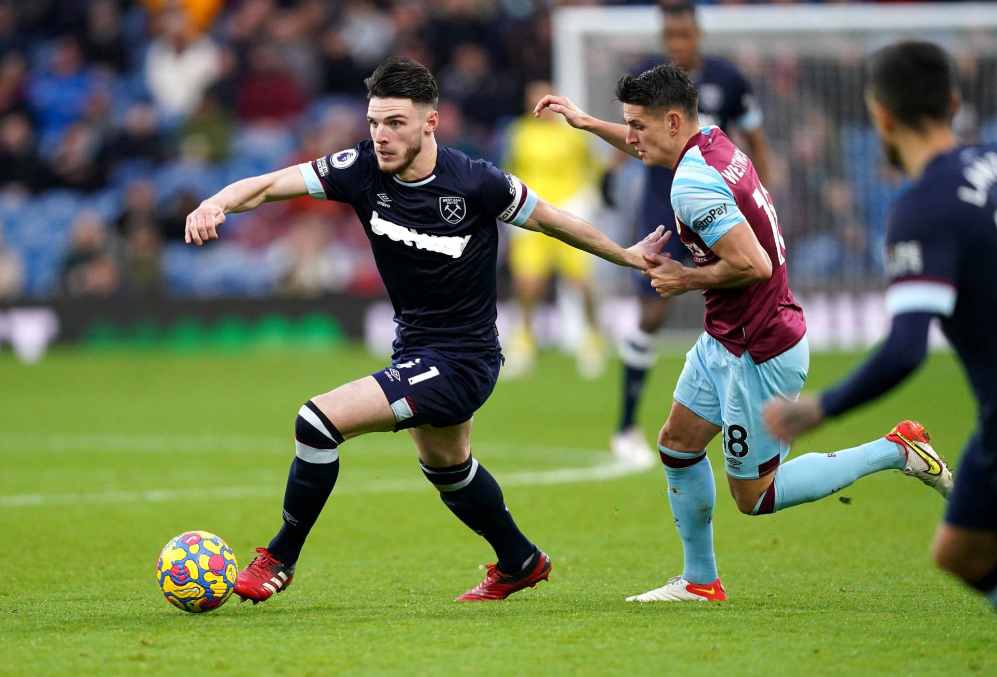 和8个篮板 和8个篮板