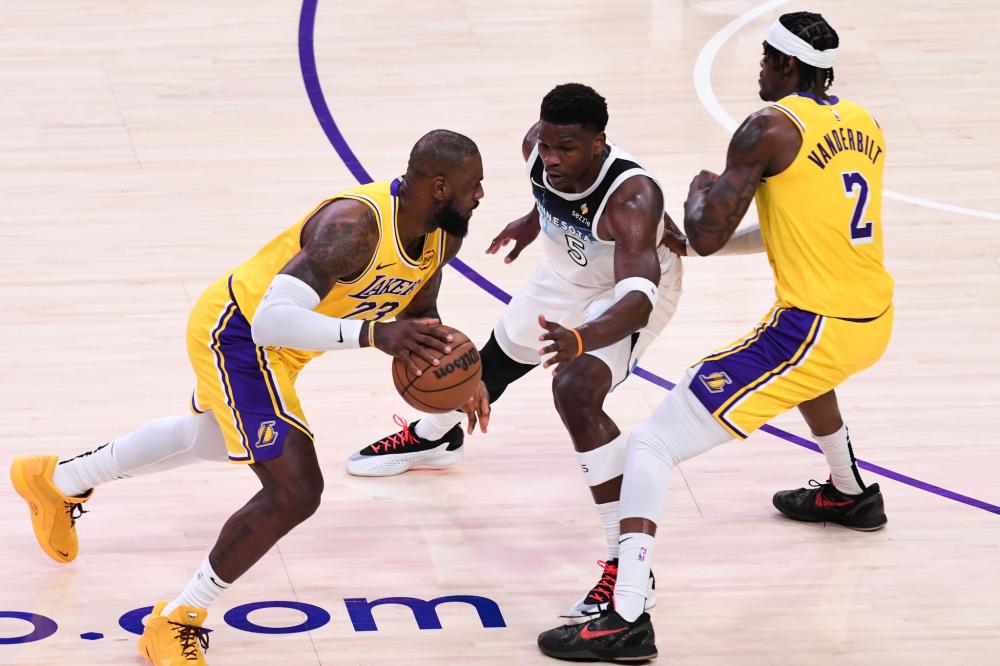 中学与当地 中学与当地